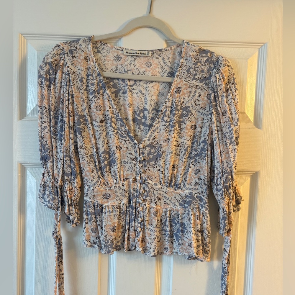 Abercrombie & Fitch Floral Button-Down Blouse - Blue and Cream